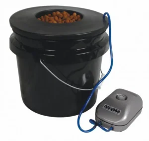 HTGSupply 3.5-Gallon Bubble Boy Single Shot Deep Water Culture (DWC) Hydroponic Bucket System