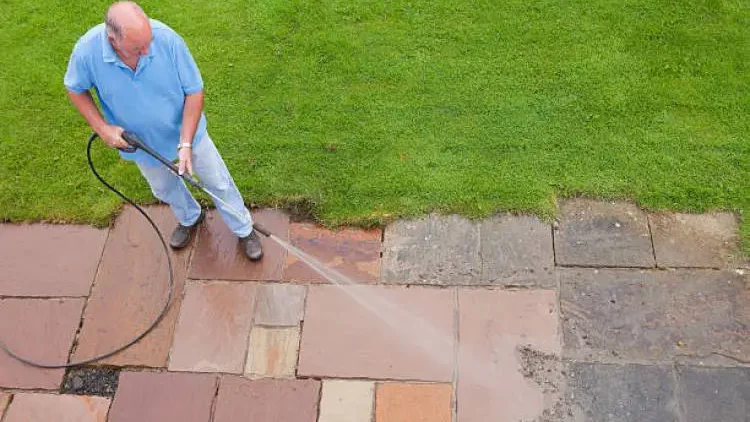 Why are my patio slabs not sticking - Gardeners Yards